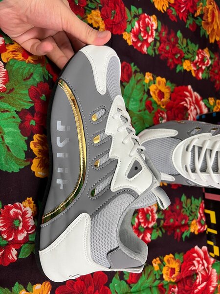 Кроссовки производство вьетнам