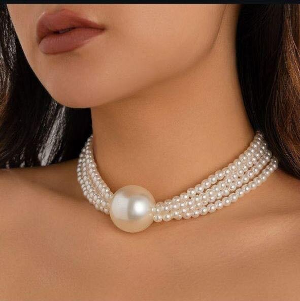 Pearl necklace