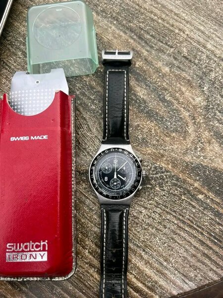 Montre Swatch Ebony Homme
