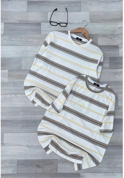 T-shirts rayés assortis
