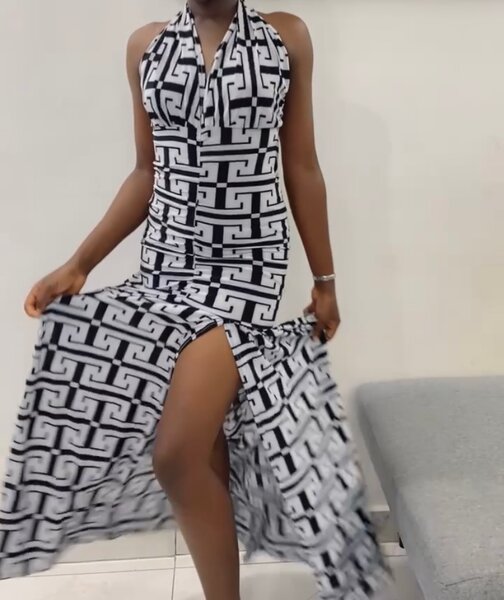 Robe longue dos nu élégante