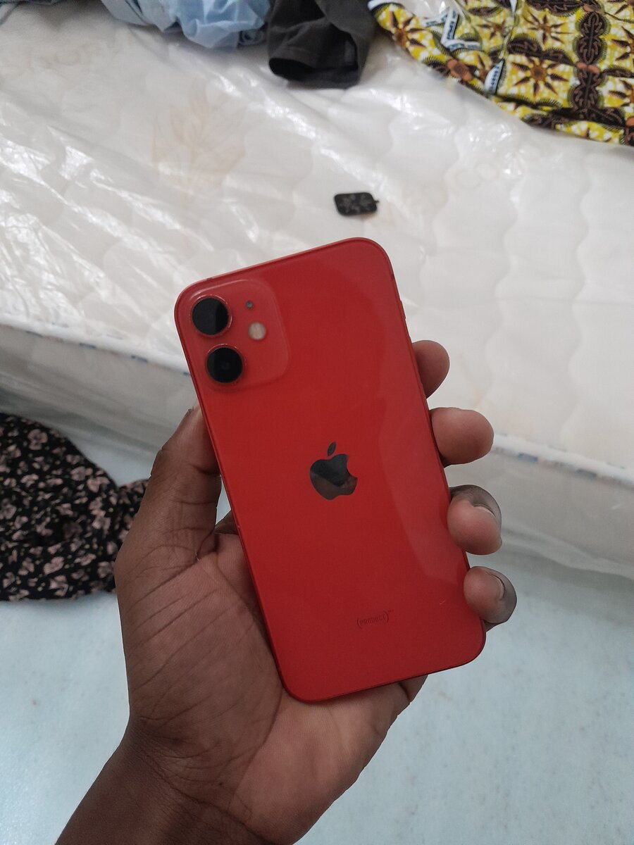 iPhone rouge élégant