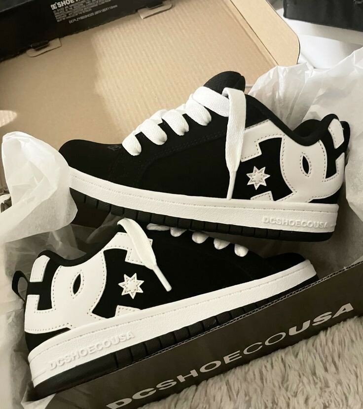 Sneaker