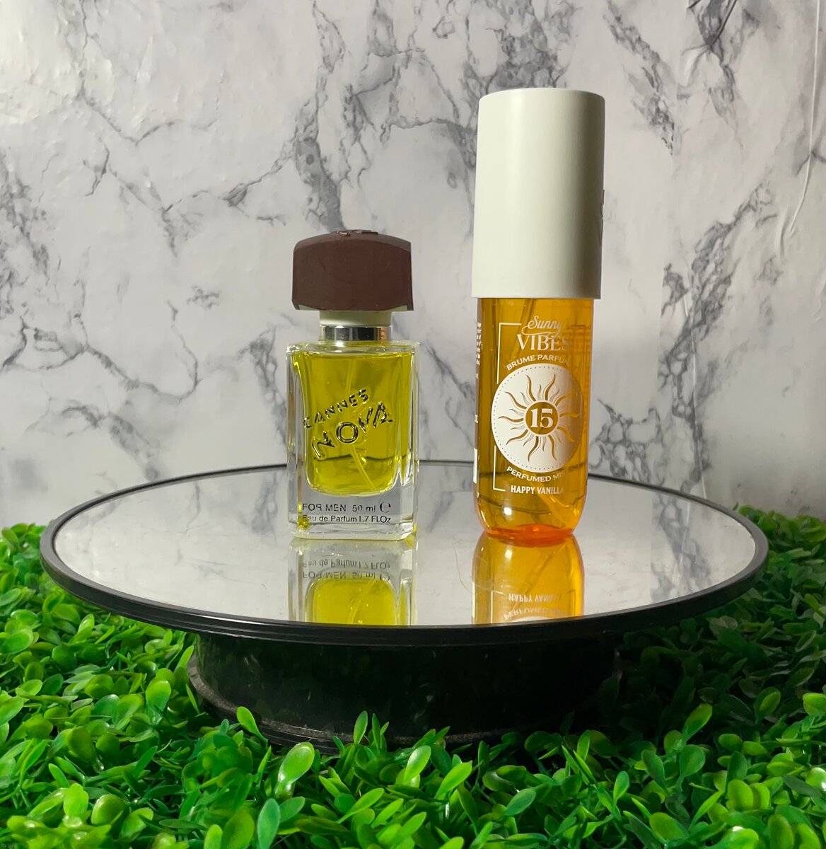 Duo de Parfums Élégants