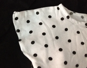 Girls Dress ( Fabric Linen) ( Size 1 Yrs To 5 Yrs)