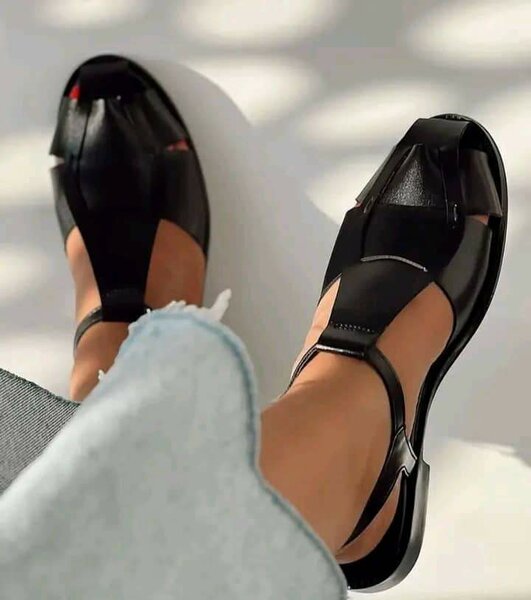 Sandales en cuir zara