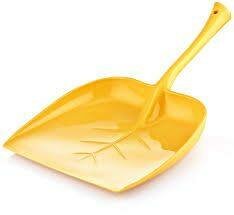 Pelle à poussière colorée