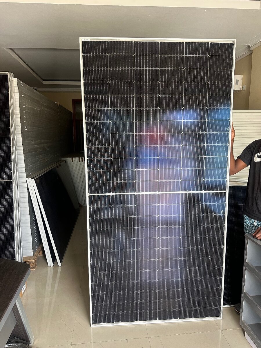 Solar Panels & DC cables