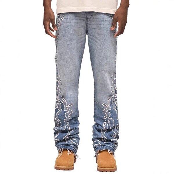 Jeans street style brodé