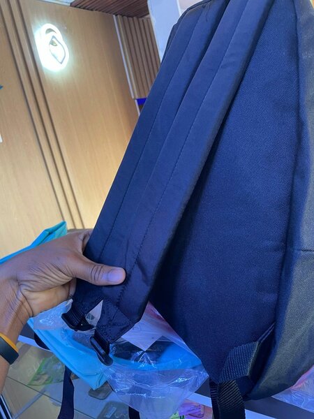 Eastpak noir ORIGINAL