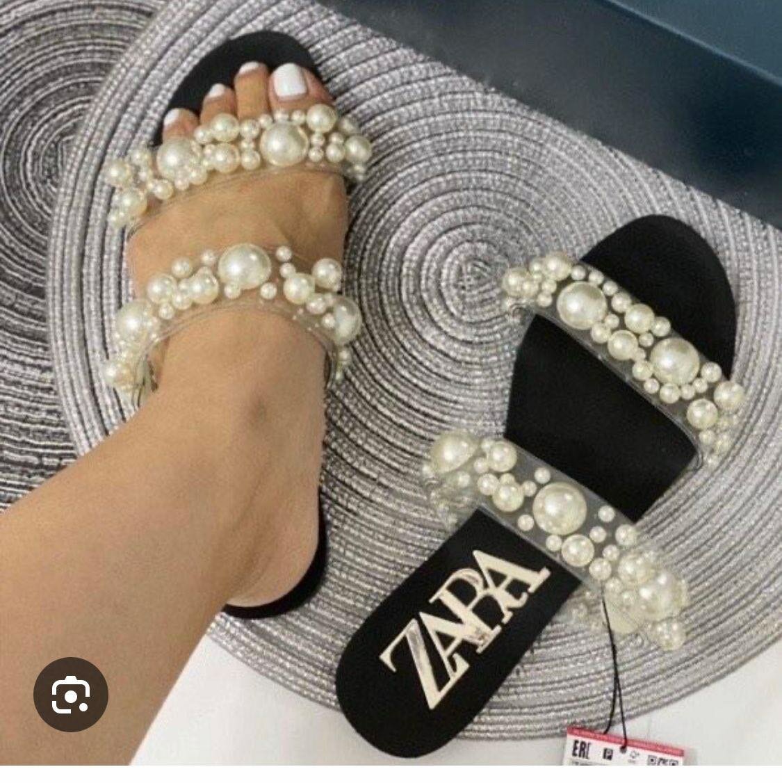 Zara slides
