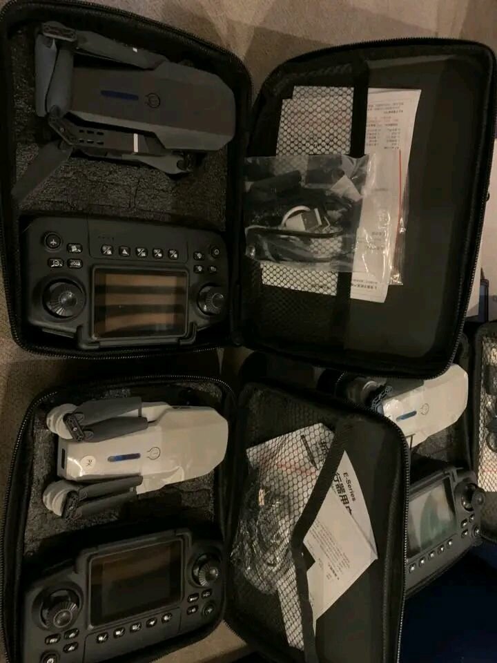 Drone GPS E88 avec caméra HD