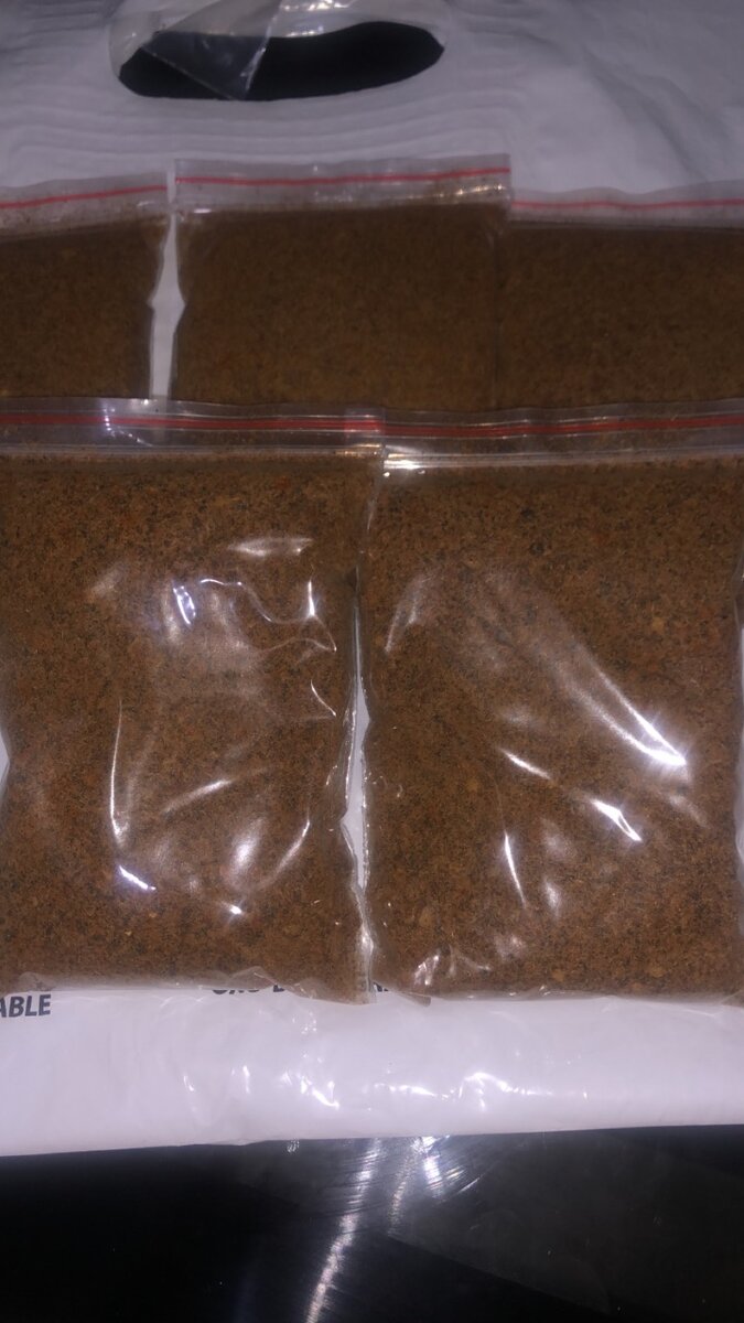 Épices en sachets refermables