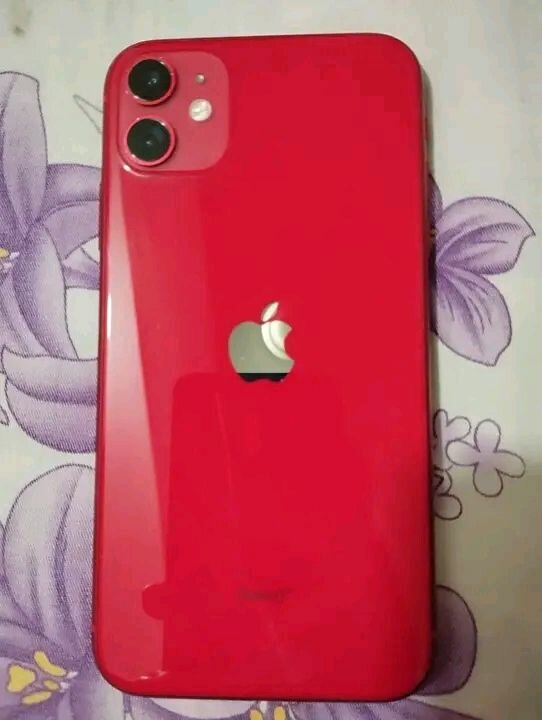 Smartphone Apple rouge