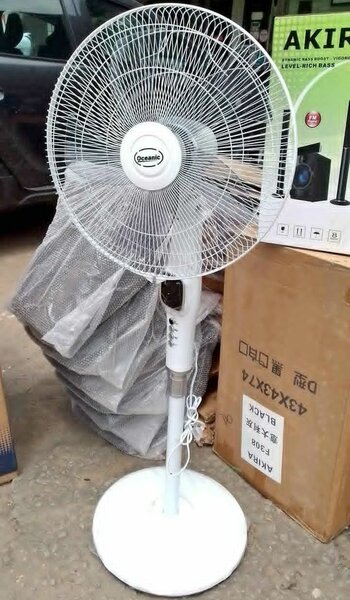 Ventilateur sur pied oscillant