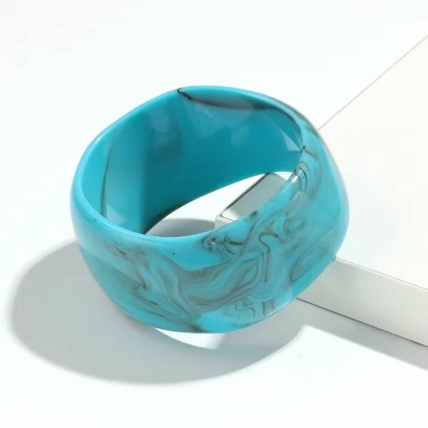 Bracelet large en résine turquoise