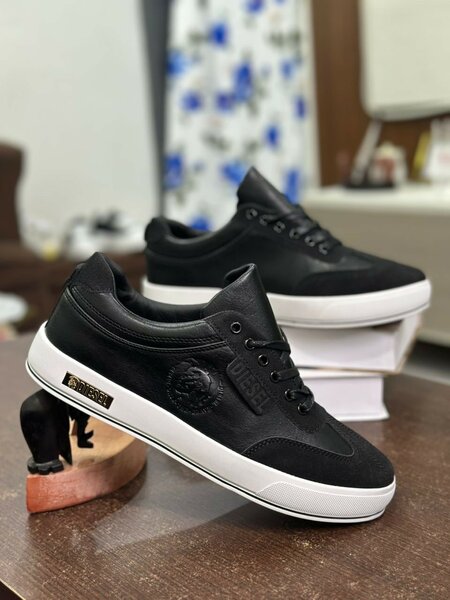 Baskets en cuir noir élégantes