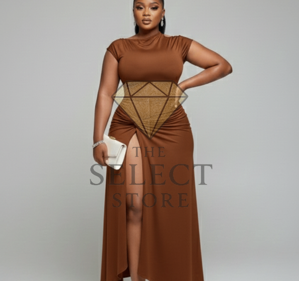 Robe élégante fendue