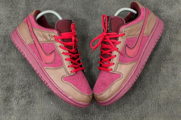 NIKE SB DINK LOW PINK