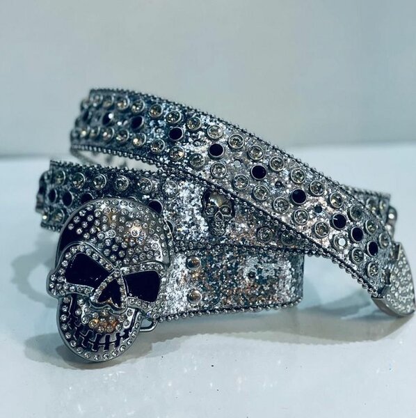 Ceinture design en cuir