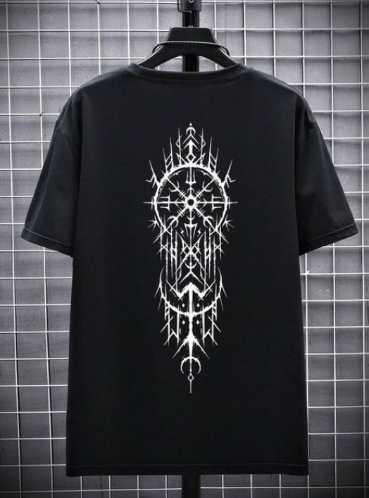 T-shirt noire imprimée graphique