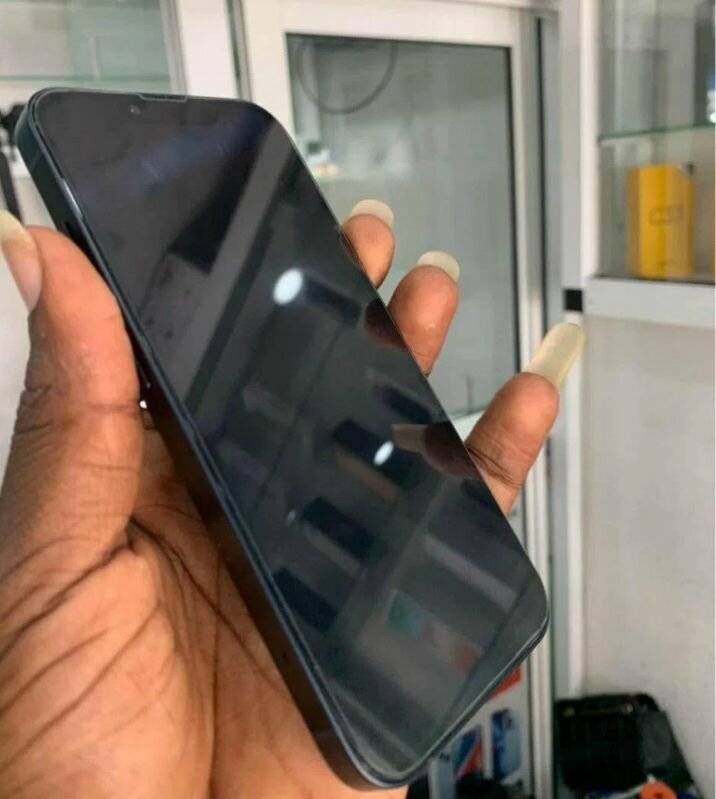 iPhone 13 Bleu Minuit 128Go