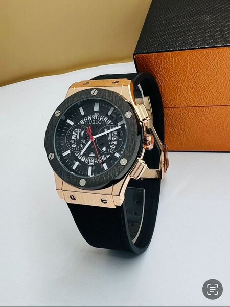 Montre de luxe (hublot )