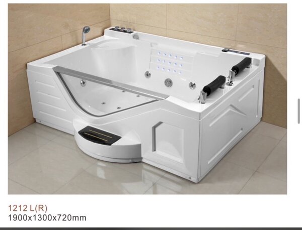 Jacuzzi bath