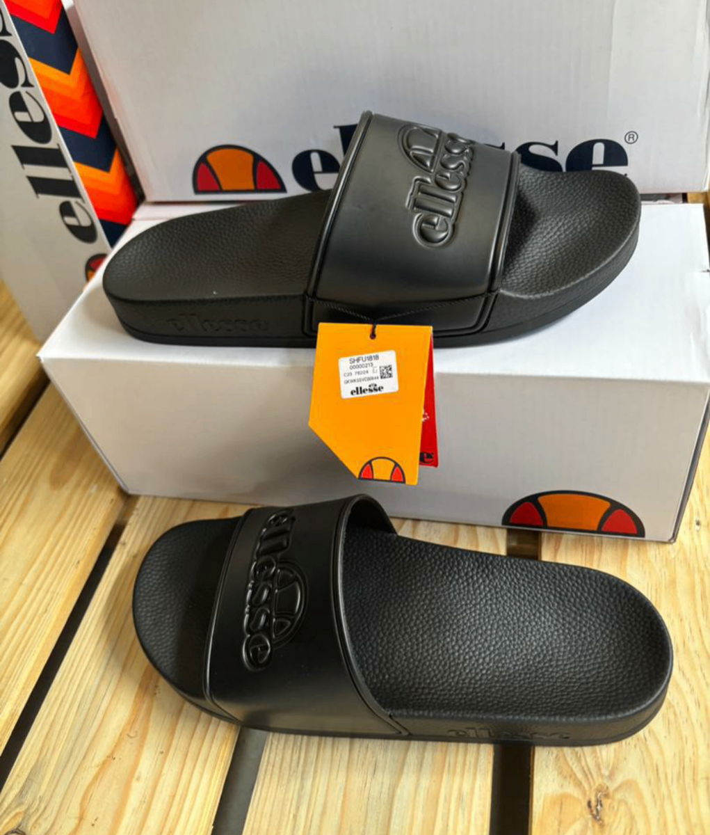 Ellesse slides