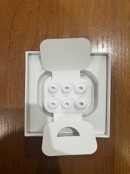 Airpods pro 2 + чехол,зарядка