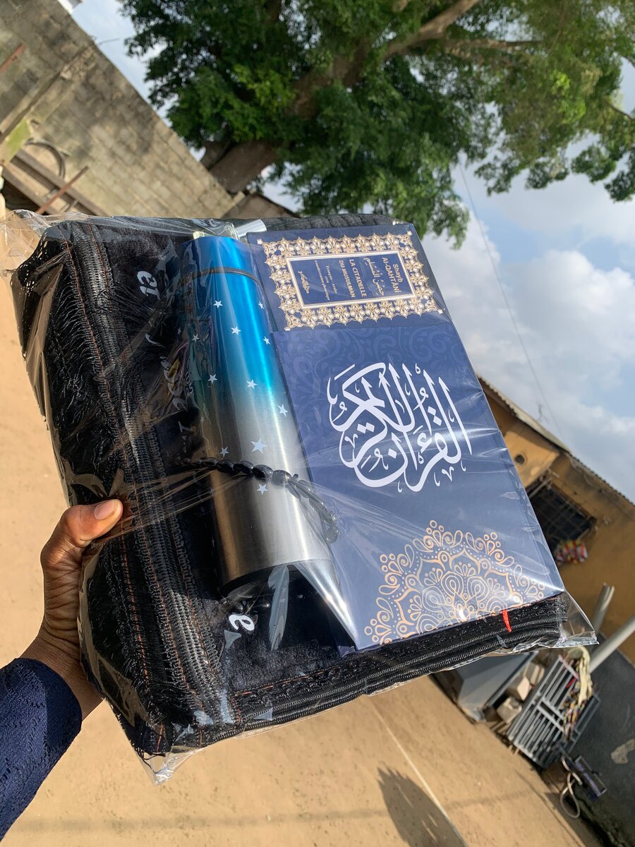 Tapis de prière complet