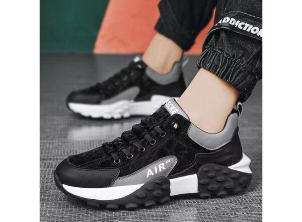 Baskets sport homme AIR