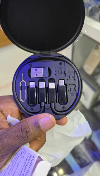 Pocket Multi Charger