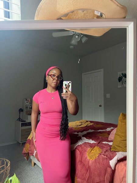 Robe moulante rose femme