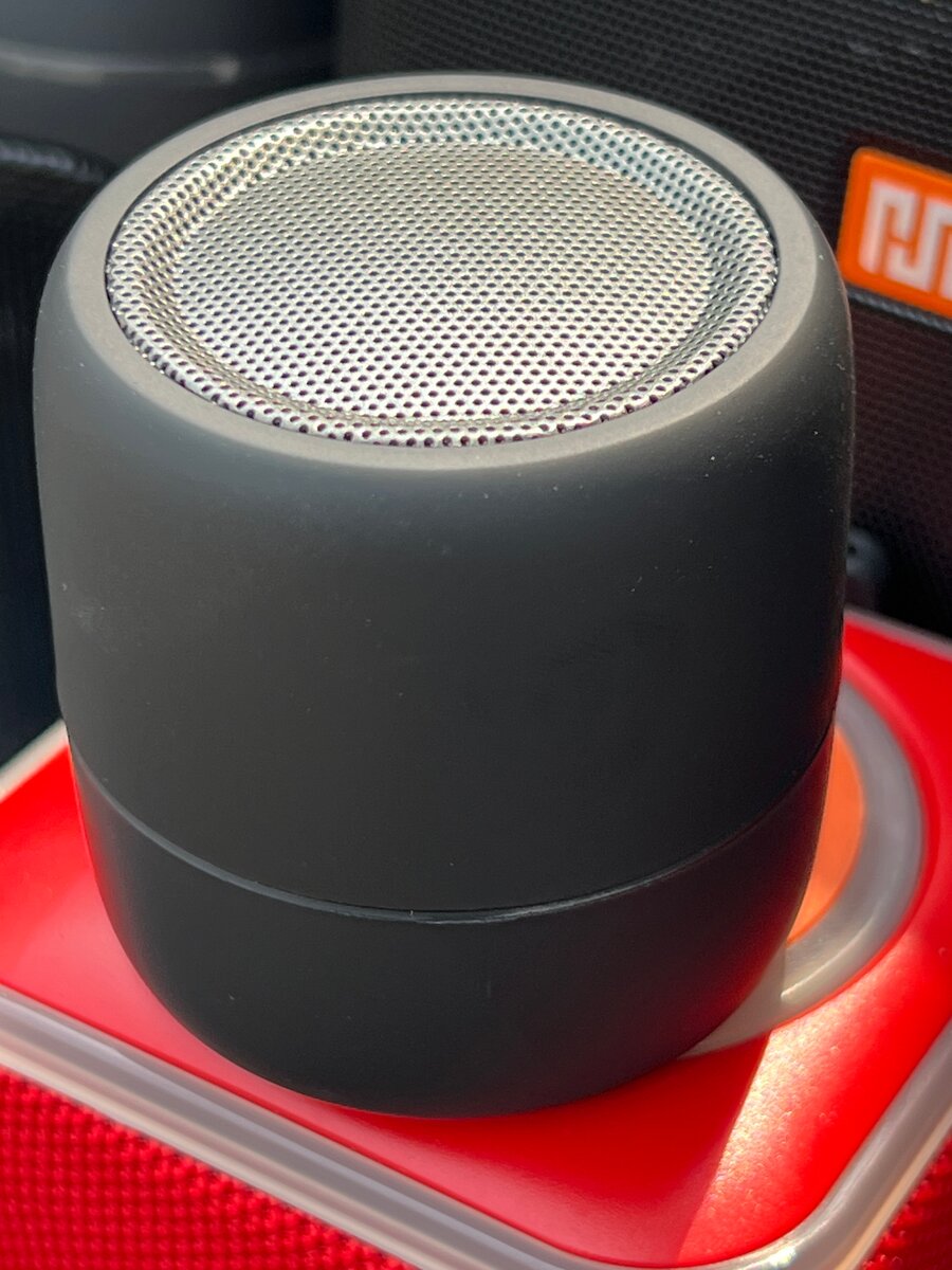 WSTER WS-808 Wireless Bluetooth Speaker 5W