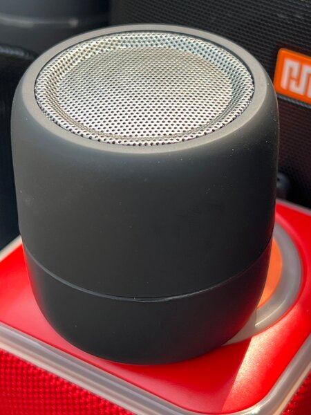 WSTER WS-808 Wireless Bluetooth Speaker 5W