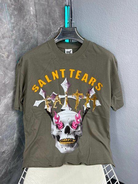 T-shirts à imprimé tendance