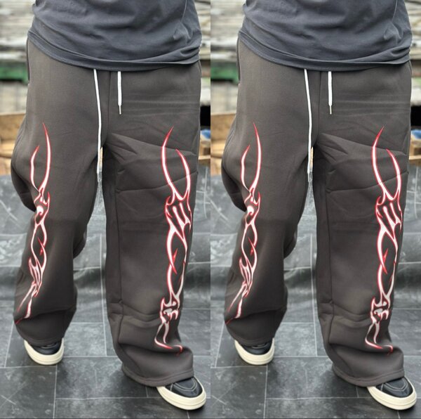 Pantalon jogging à motif tribal