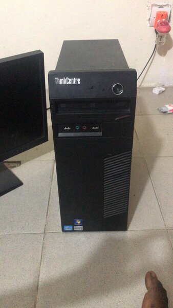 Pack Lenovo ThinkCentre PC