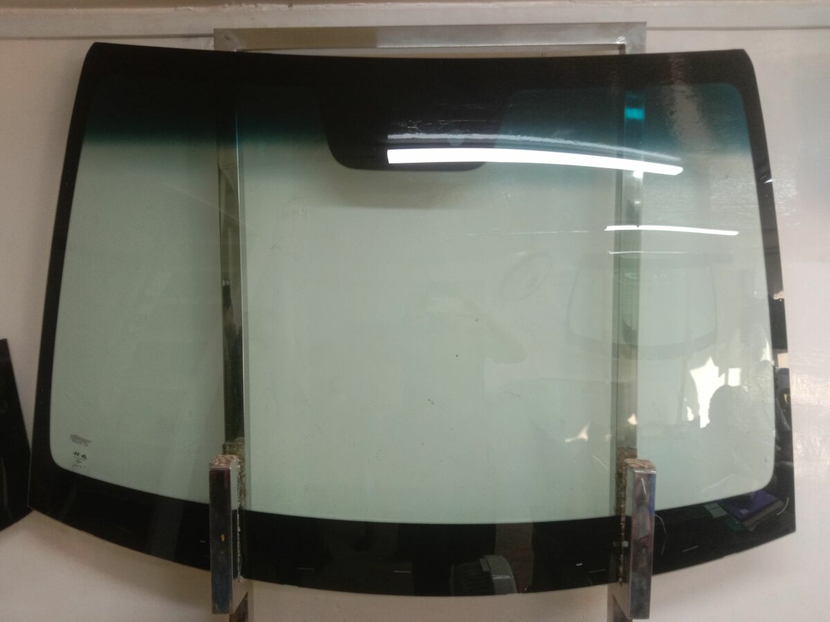 Hyundai texan front screen