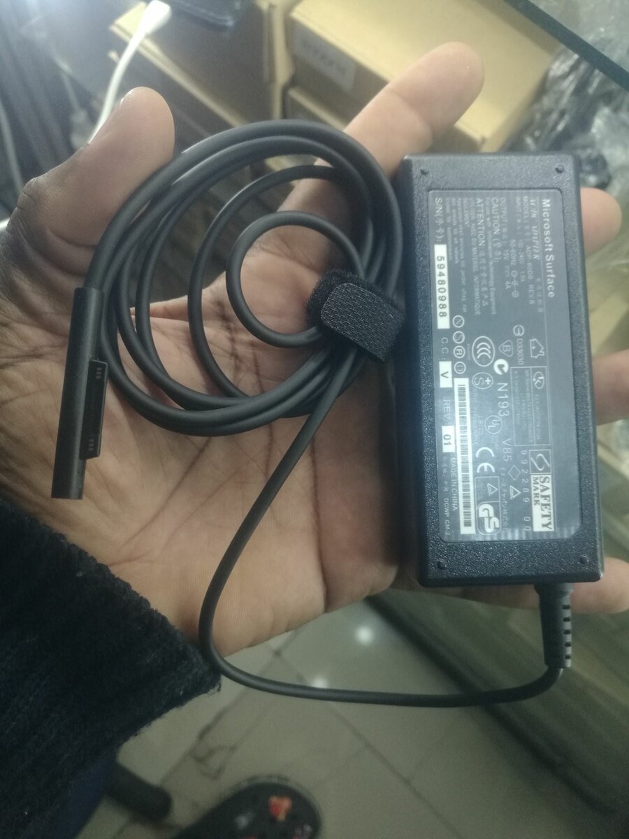 SURFACE PRO 15V AND 12V