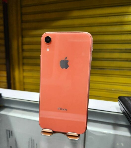 iPhone XR 64GB Corail