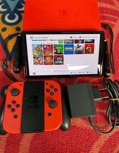 Console Nintendo Switch Rouge