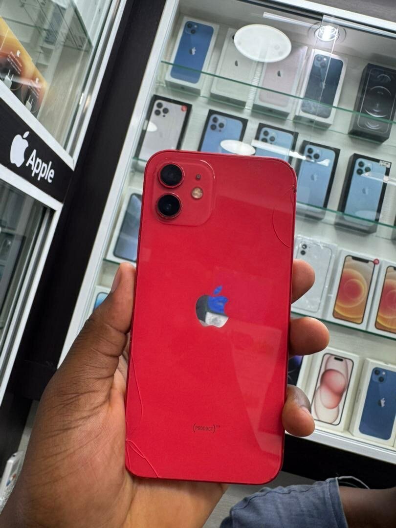 iPhone 12 simple 64Go