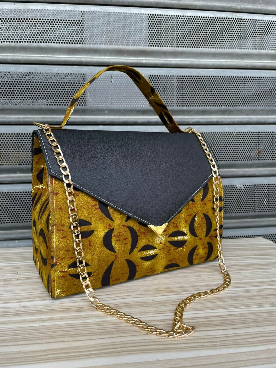 Sac à main coloré chic