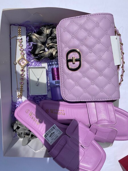Ladies gift package