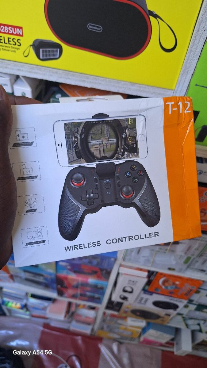 Contrôleur de Jeu Sans Fil T-12