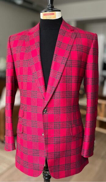 Tailored customized suit