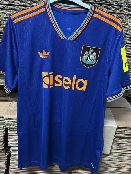 Maillot de football bleu