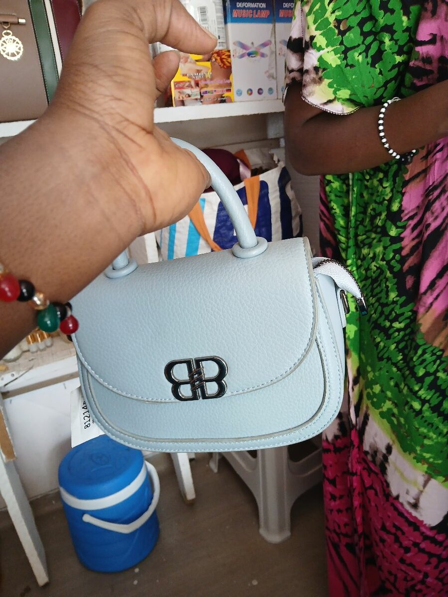 Sac à main élégant femme